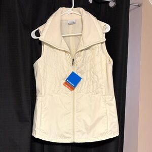Columbia Women's Cream Vest